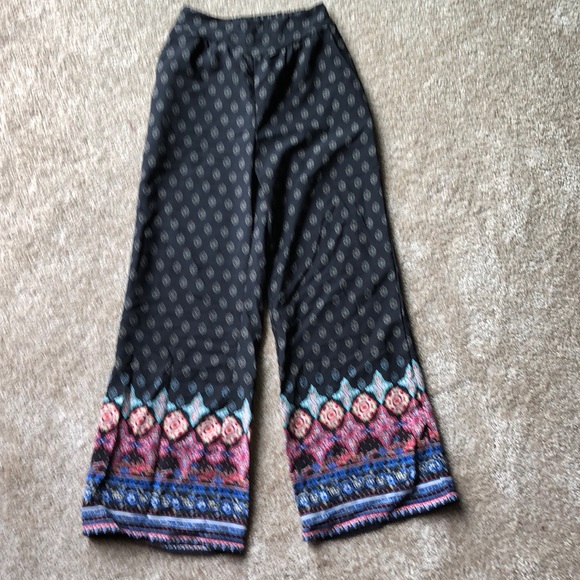 Xhilaration Pants - Palazzo pants xs